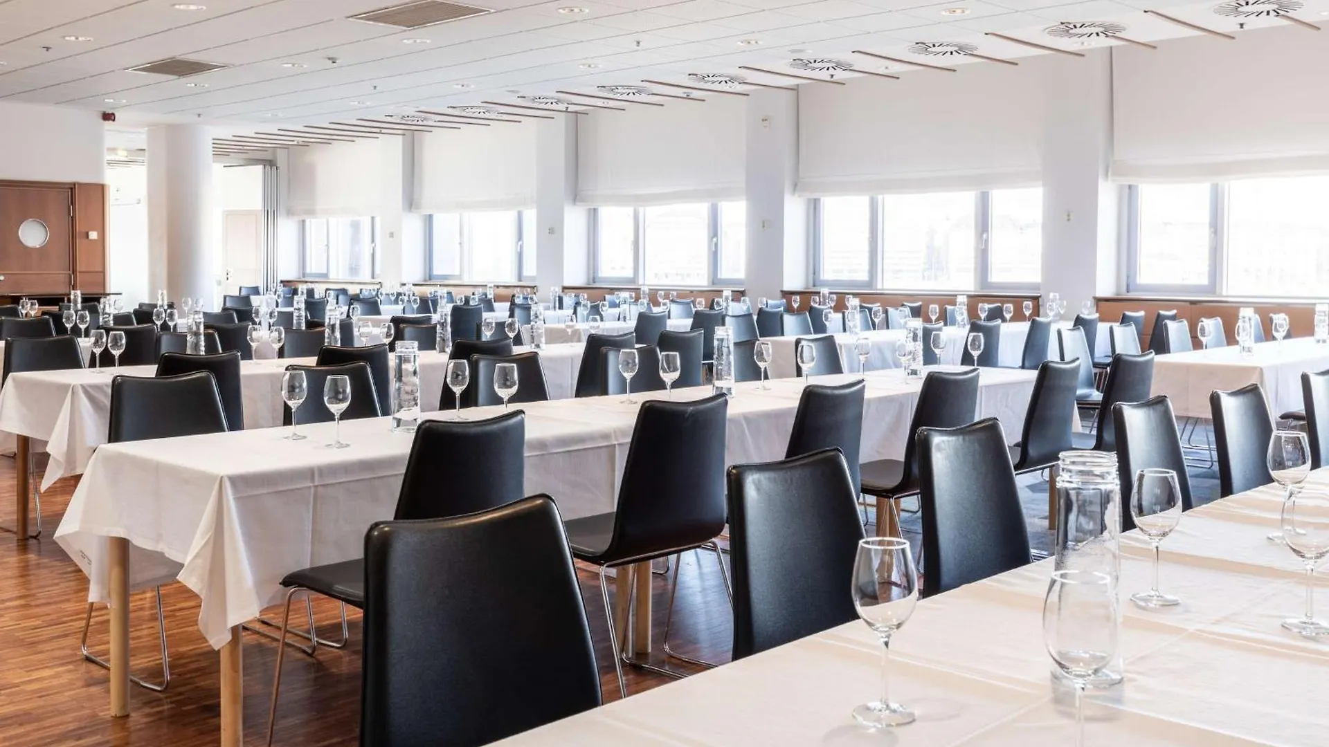 Scandic Grand Marina Helsinki 4*,