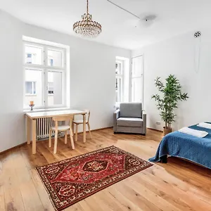 Apartamento Wehost Oikokatu